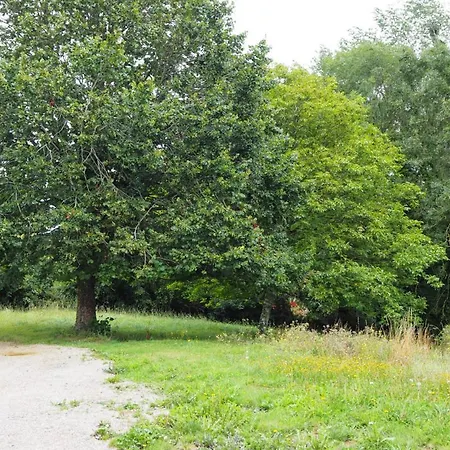 Le Bois Aux Ecureuils Villa Fierville-les-Mines